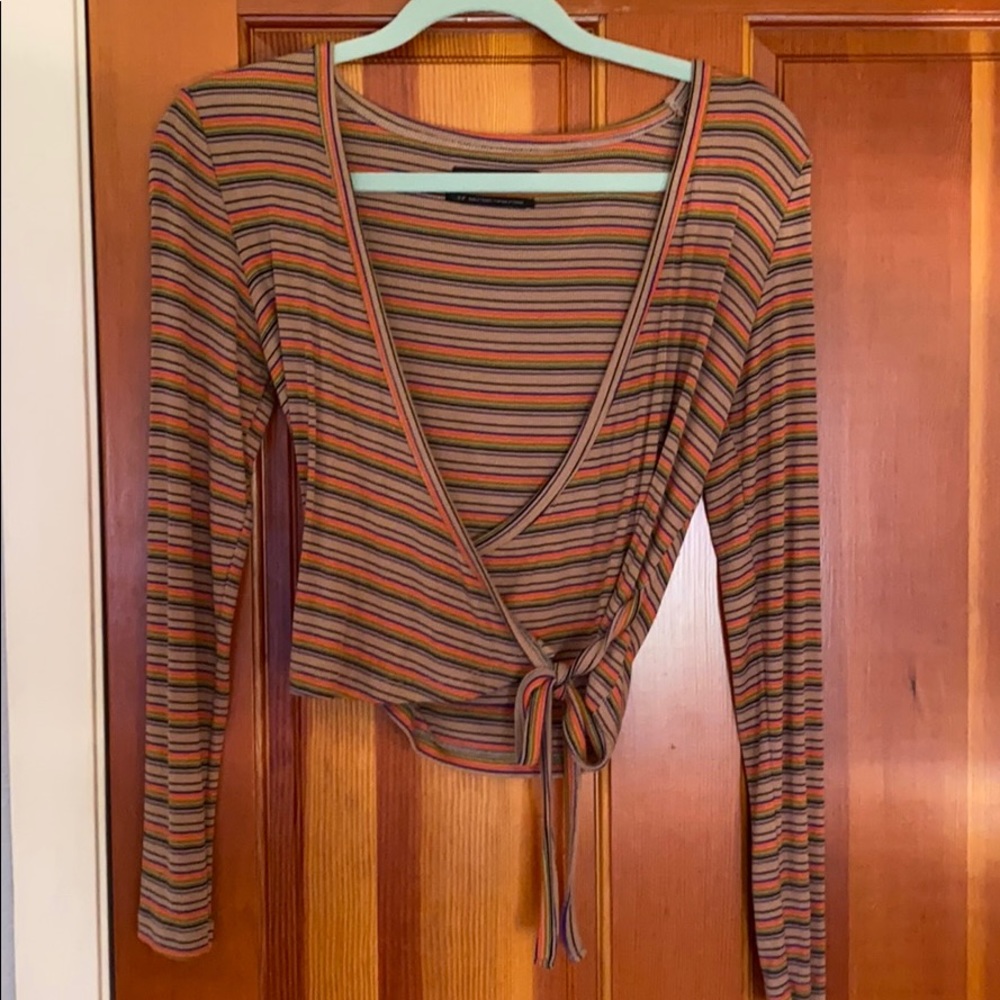 Wrapped long sleeve shirt